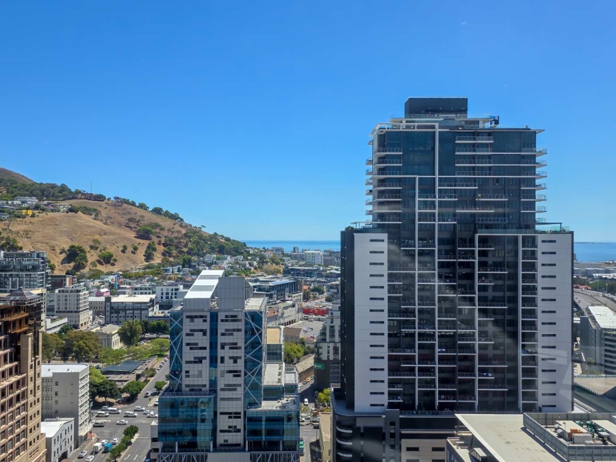 2 Bedroom Property for Sale in Cape Town City Centre Western Cape